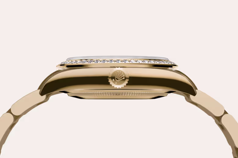 Rolex Oyster Perpetual 18 ct yellow gold M124248RBR-0001 - Rolex Boutique Sentosa