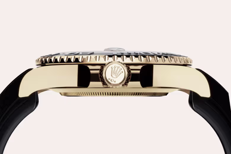 Rolex Yacht-Master 18 ct yellow gold M226658-0001 - Rolex Boutique Sentosa