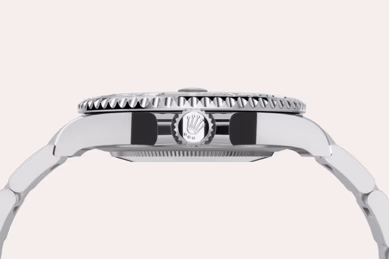 Rolex Yacht-Master Rolesium - combination of Oystersteel and platinum M268622-0002 - Rolex Boutique Sentosa