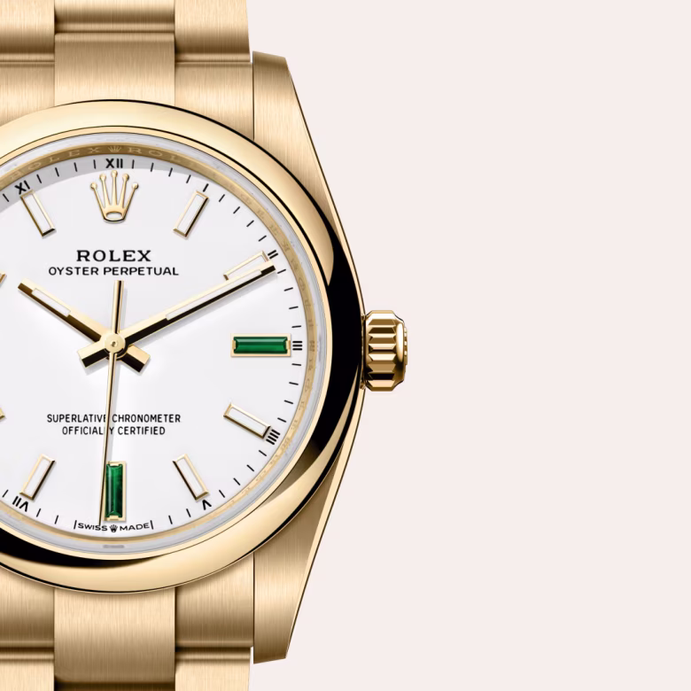 Rolex Oyster Perpetual 18 ct yellow gold M124208-0002 - Rolex Boutique Sentosa